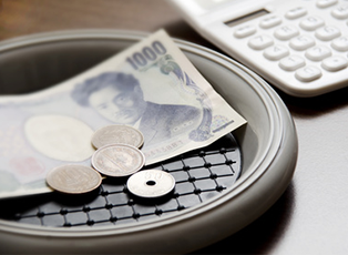 お会計と次回の予約を決めます